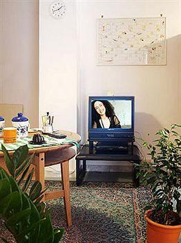 Tourist House Aparthotel Rom
