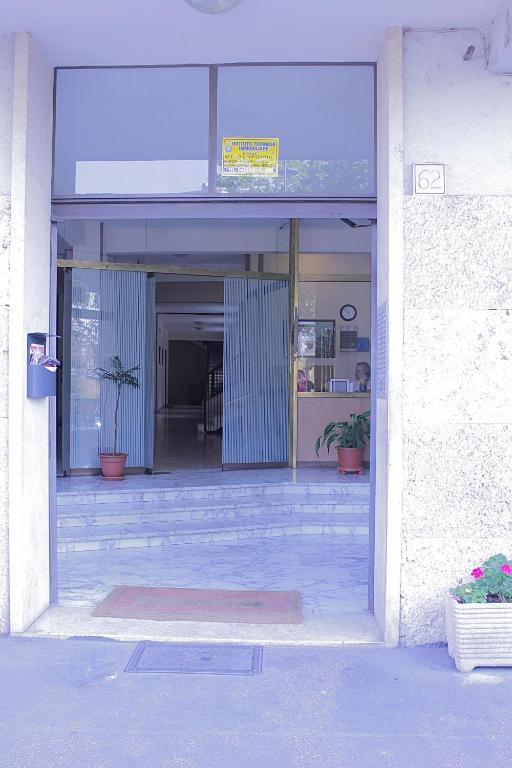 Aparthotel Tourist House Rom
