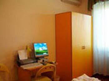 Tourist House 3* Rom