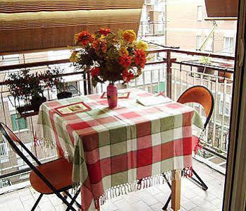 Tourist House 3* Rom